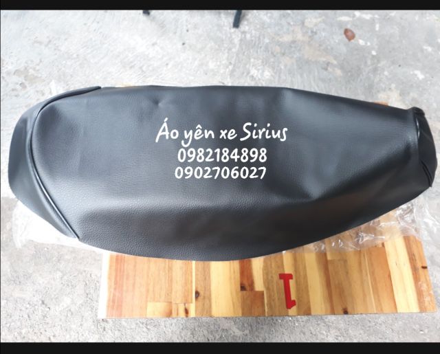 Áo yên xe Sirius tặng kèm bọc chân chống xe sửu nhi