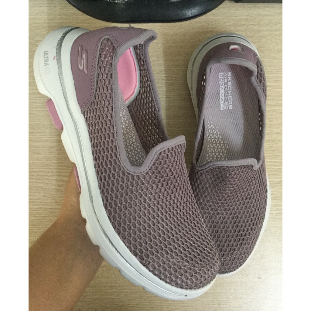 Giày skecher slipon lưới nữ, thoáng khí, siêu mềm êm, pb78