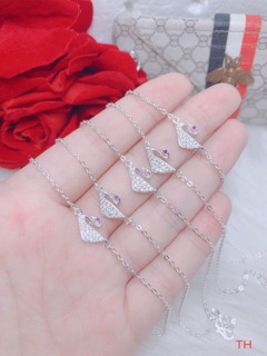 Lắc chân bạc