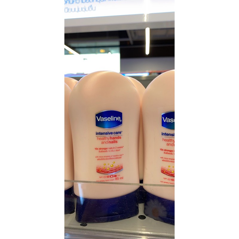 Kem dưỡng tay Vaseline Thái Lan siêu mềm mịn 85ml Date Mới