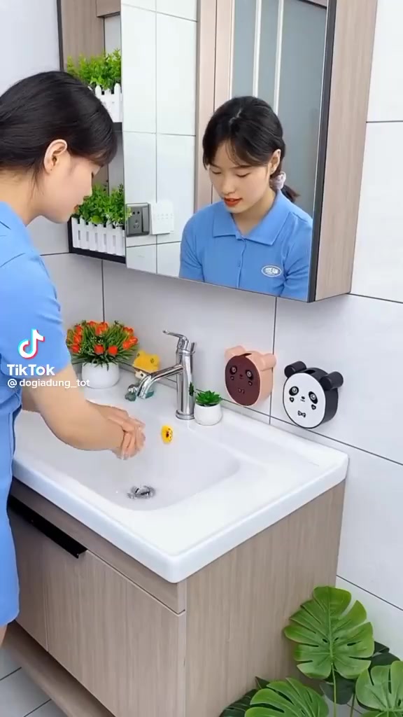 Hộp Đựng Xà Phòng Dán Tường Hình Gấu Trúc - Kệ Đựng Xà Bông | BigBuy360 - bigbuy360.vn