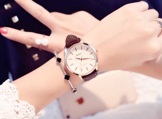 Đồng hồ weenky mặt tròn dây da nữ 