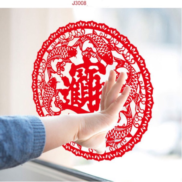 Decal trang trí tết - Vòng tròn đỏ chữ lớn viền cá chép ( VIDEO THẬT )