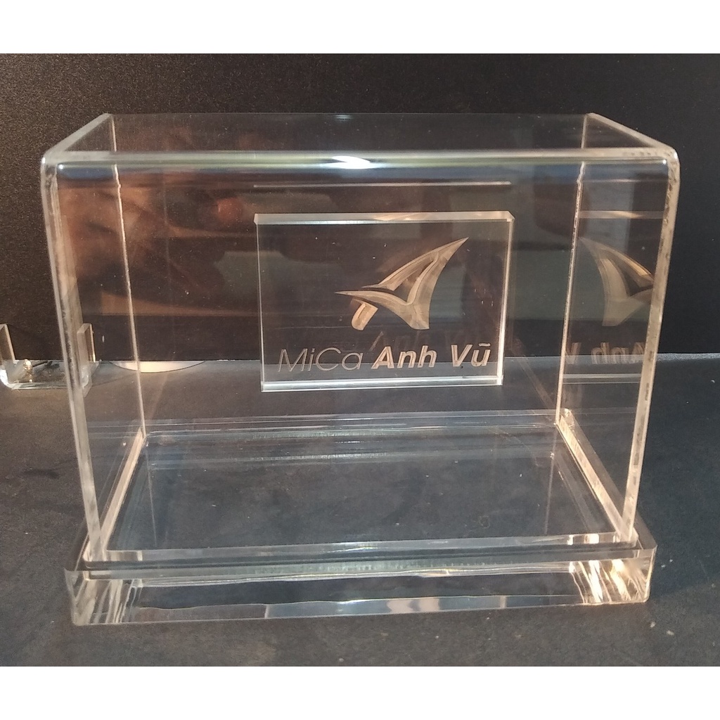 ❤Hộp chụp mica trưng bày sản phẩm đế dày 2cm