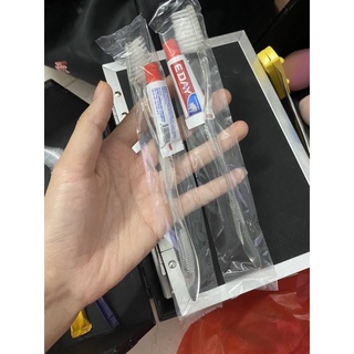 Combo Bàn chải đánh răng & kem đánh răng ( tiện lợi mang đi du lịch)💯💯