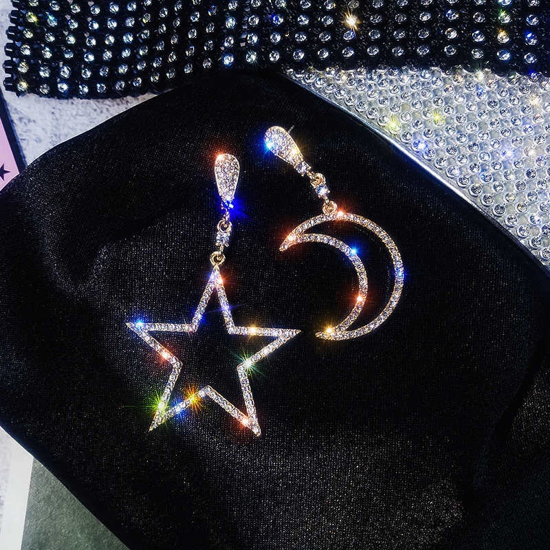 Bông Tai Dài Tua Rua Hình Mặt Trăng/Ngôi Sao Đính Đá Đơn Giản Dành Cho Nữ