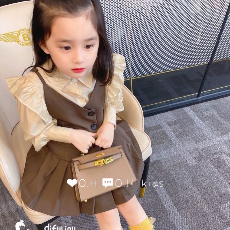 Set 3 chi tiết bé gái