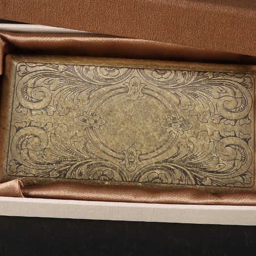 Hộp đựng thuốc lá 20 điếu nhỏ dài hợp kim thiết kế cổ điển