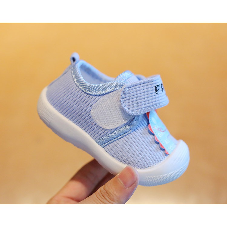 Giày tập đi fashion hình khủng long thêu nổi - Giày chống trượt - Hàng quảng châu cao cấp (2139)