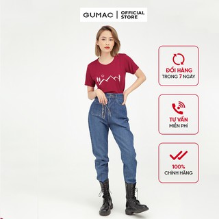 Áo thun nữ in họa tiết GUMAC, cổ tròn màu đỏ năng động ATB517