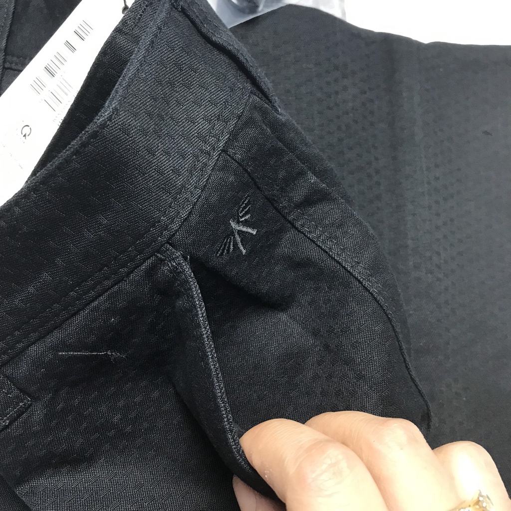 Quần kaki nam Aristino  from rộng đứng dáng chất cotton AKK00908