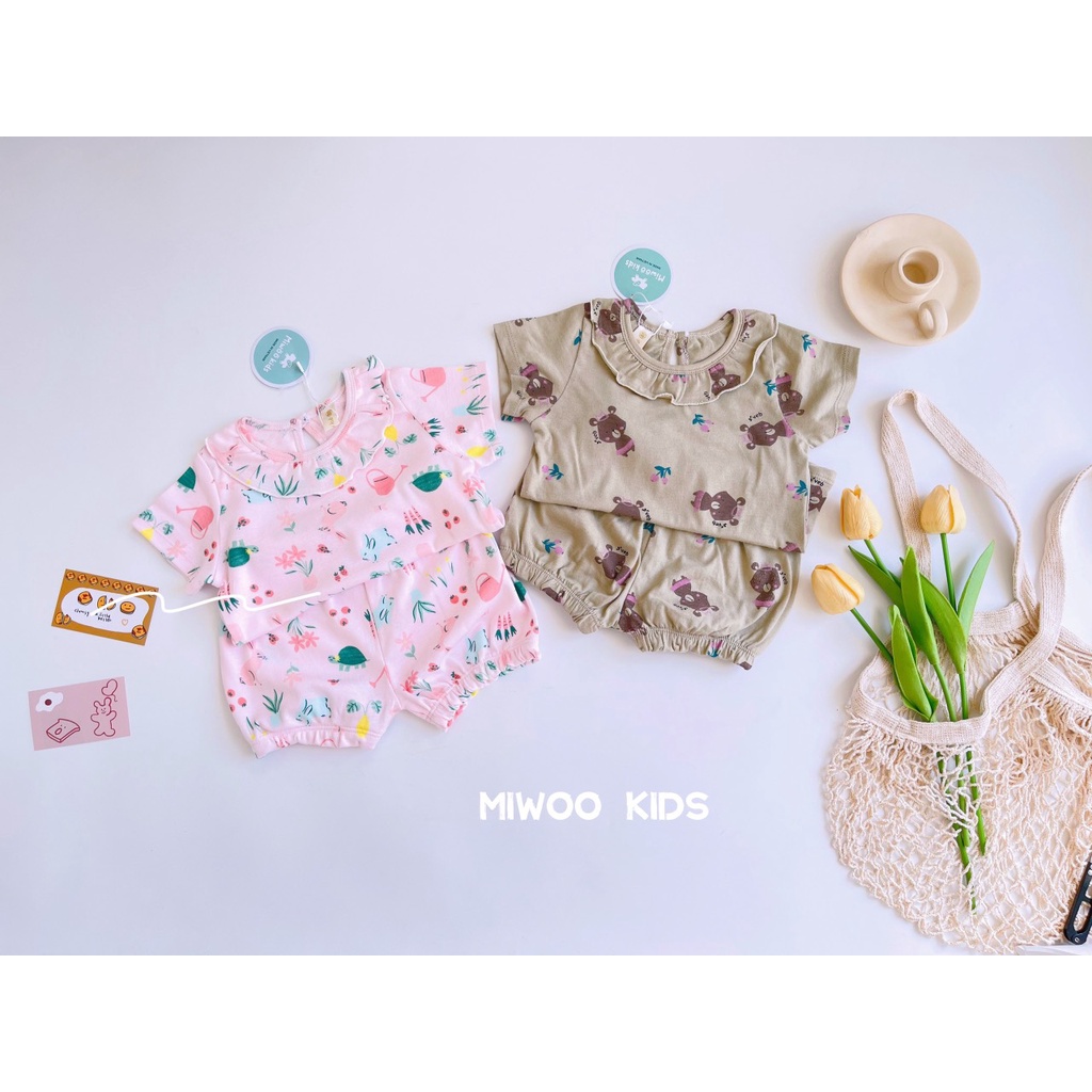 Bộ bé gái viền cổ họa tiết xinh xắn mùa hè HM190