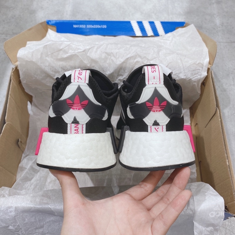 Giày thể thao Sneaker Adidas NMD R1 V1 màu Đen Hồng