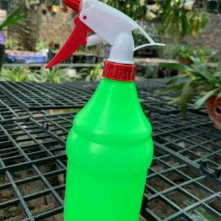 bình xịt tưới cây 1 lít