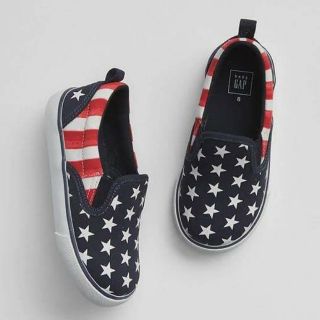 Giày slip on Gap auth