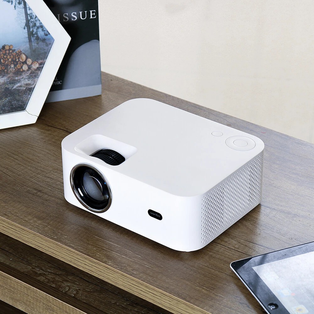 Máy chiếu Wanbo X1 Mini hỗ trợ video độ nét cao và kết nối không dây với điện thoại, kết nối với máy tính qua dây