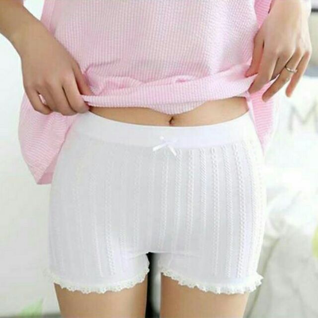 QUẦN MẶC VÁYí