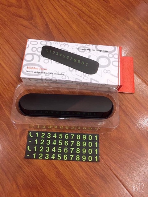 Thẻ Ghi Số Điện Thoại Ô Tô Xe Hơi Gắn Taplo Tiện Dụng Giá Rẻ (kèm 4 dãy số) | BigBuy360 - bigbuy360.vn