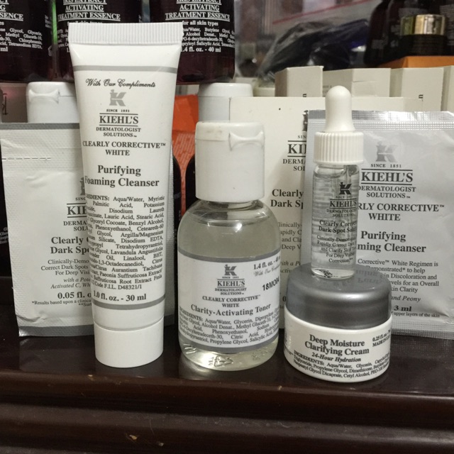 (Trả giá 550)Sét dưỡng trắng da Kiehl's minisize.