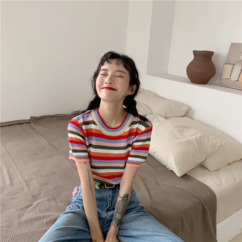 Áo Thun Tay Ngắn Cổ Tròn Hoạ Tiết Kẻ Sọc Màu Sắc Cầu Vồng Trẻ Trung Năng Động