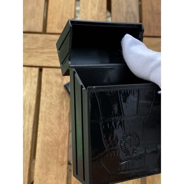 Hộp đựng thuốc lá Chrome Hearts 02