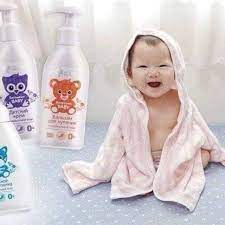 Tinh chất thảo mộc cô đặc dùng tắm cho trẻ em Vitamama Baby Baby Bath Herbal Concentrate made with chamomile water