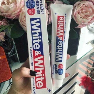 Kem đánh răng White & White - Nhật bản