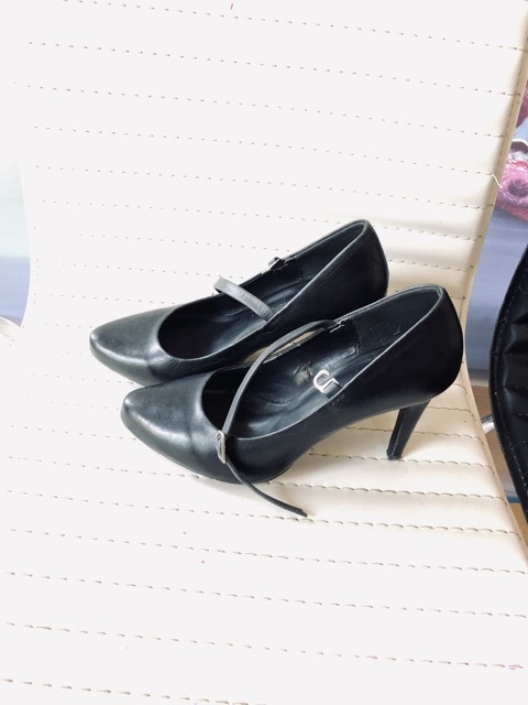 Pass giày size 36-37