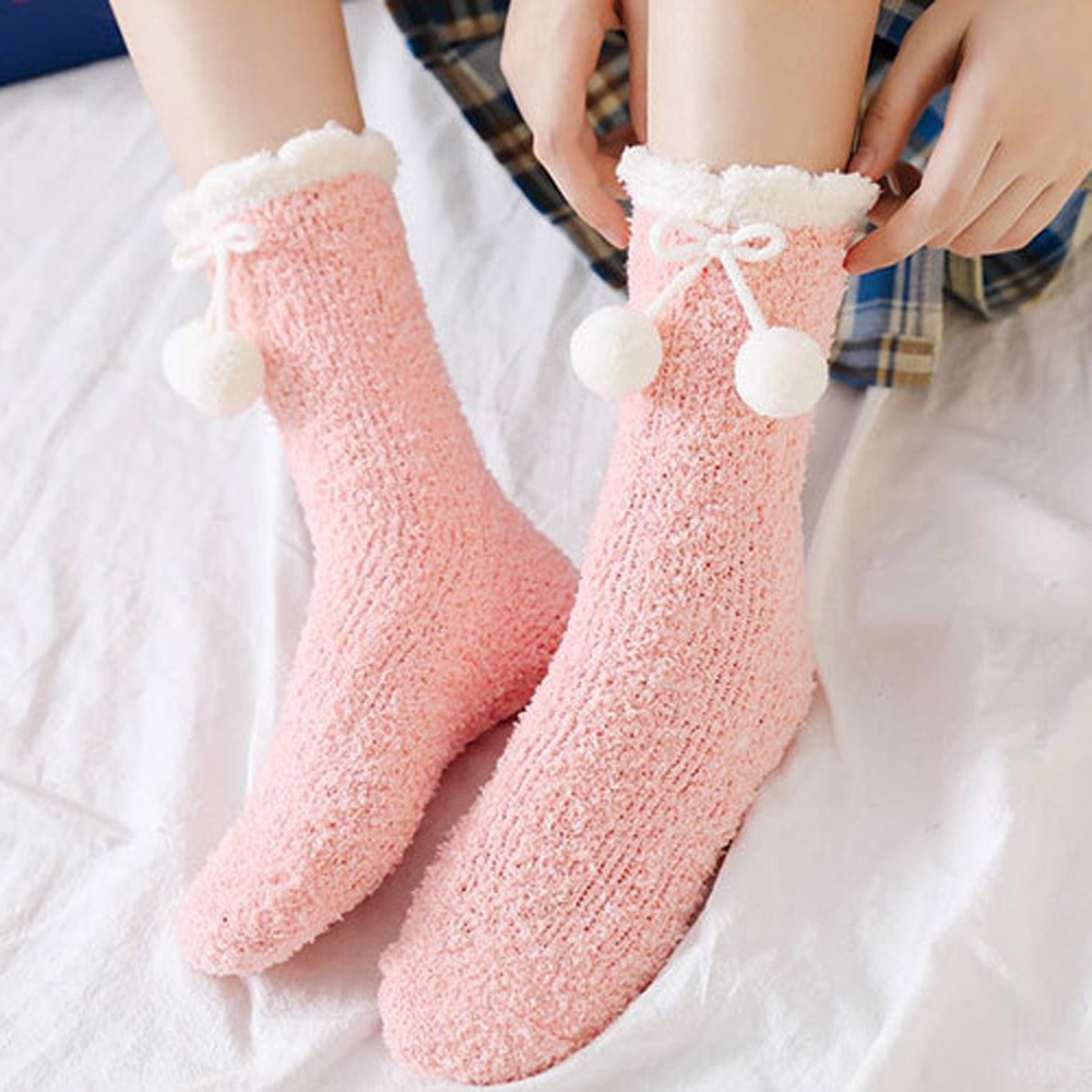 Đôi Vớ Lông Cừu San Hô Dày Dặn Ấm Áp Nhiều Màu Thời Trang Mùa Đông Cho Nữ