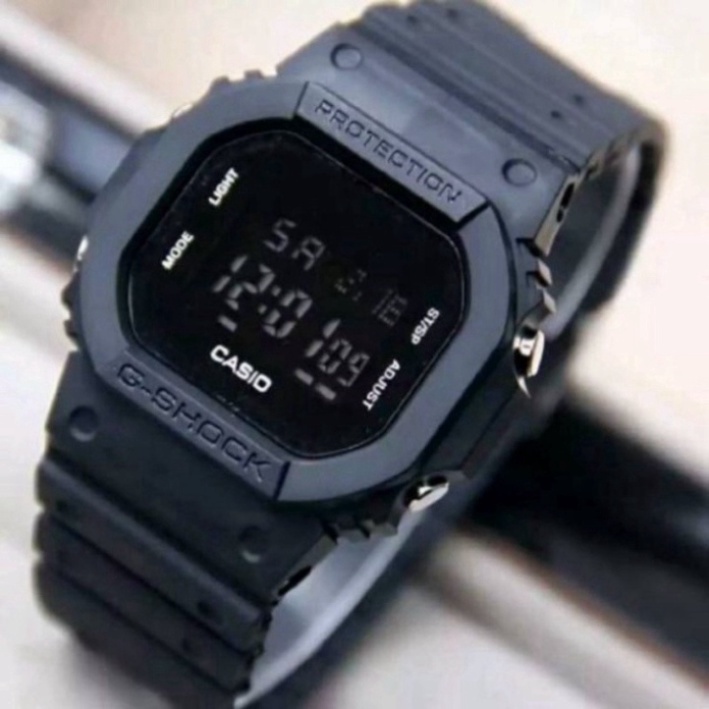 Đồng hồ Nam nữ casio DW5600, dây cao su, mặt vuông Unisex, thẻ bảo hành 12 tháng. | BigBuy360 - bigbuy360.vn