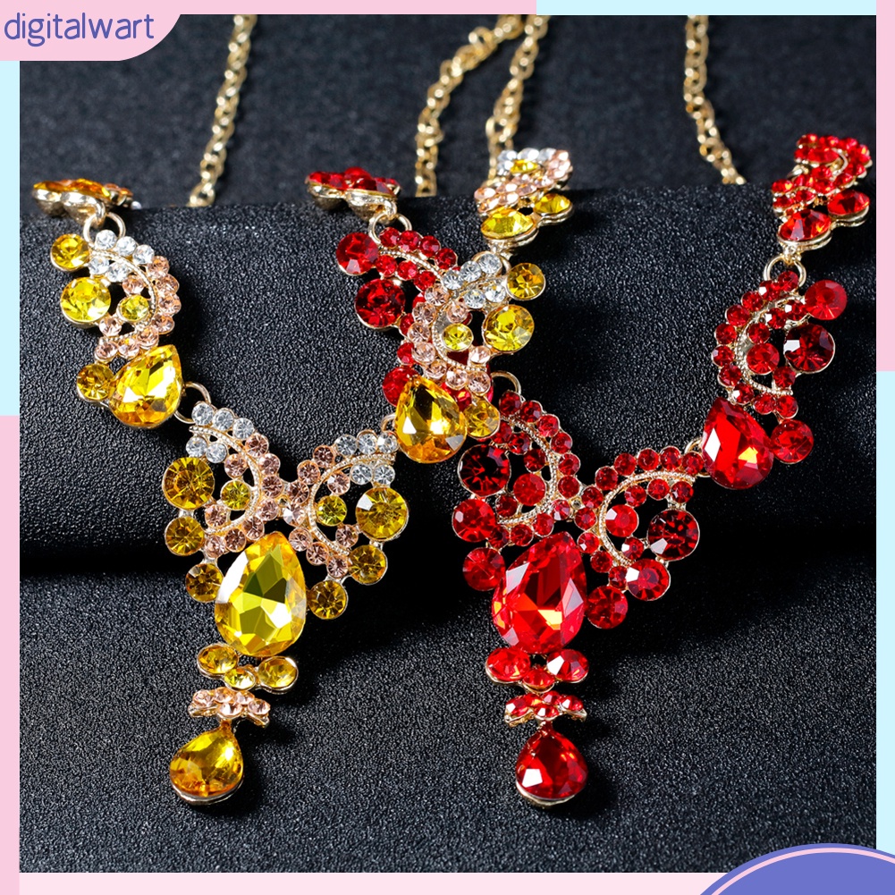 Bộ dây chuyền và khuyên tai đính đá phong cách sành điệu cho nữ