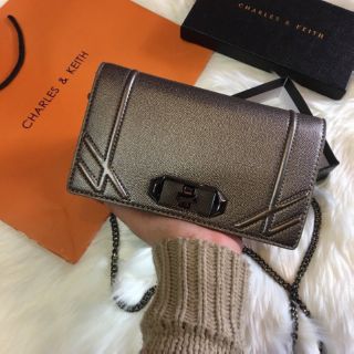 CNK Turn Lock Sz 19
