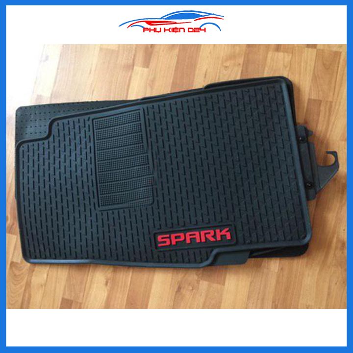 Thảm lót sàn ô tô cao su Spark 2011-2012-2013-2014-2015-2016-2017-2018-2019-2020-2021-2022-2023 chống trơn trượt