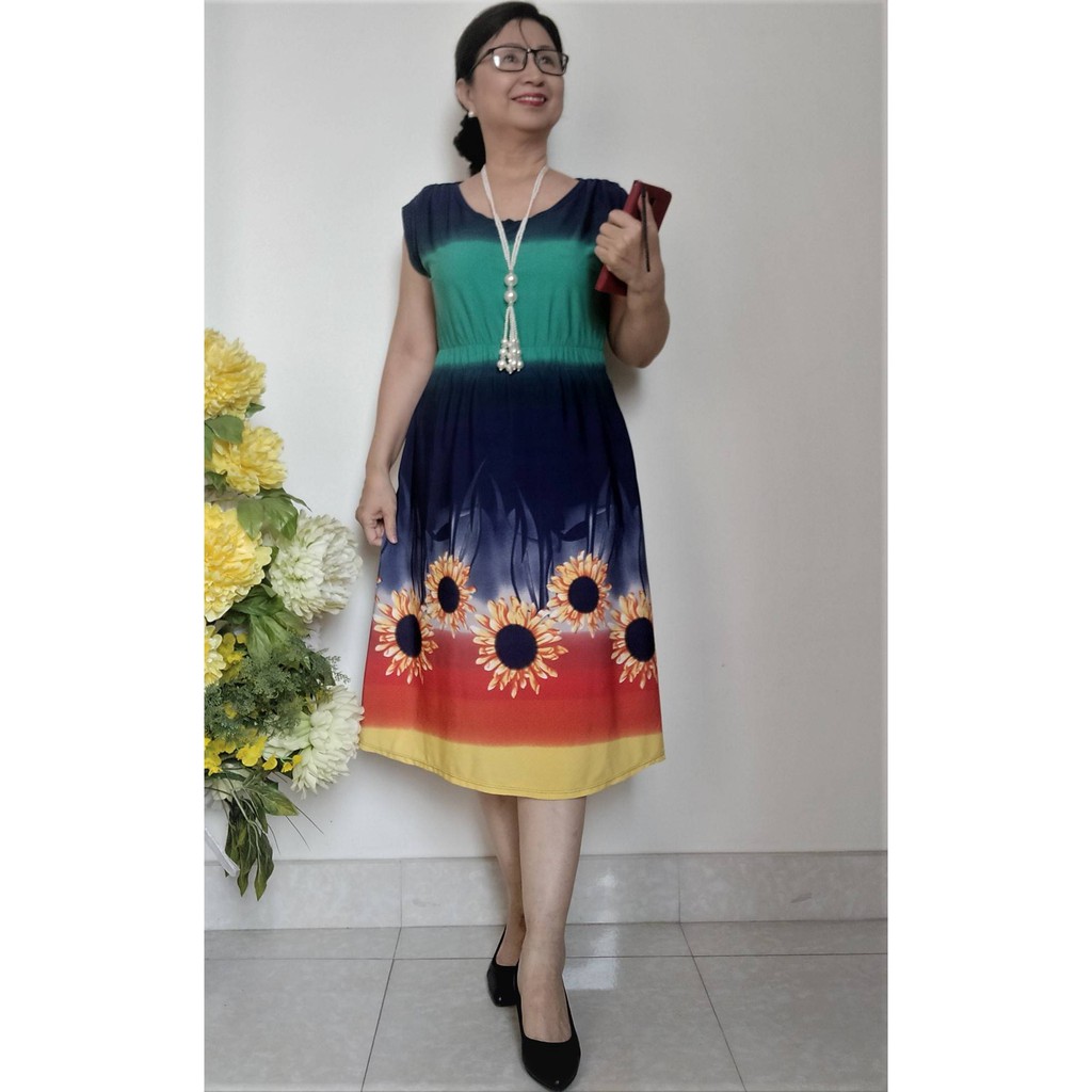 Váy Đầm Trung Niên Thun Eo Hoa Đẹp, Chất vải Thun Aty Chéo Mềm Mỏng, Có Túi, Size từ 48KG - 68KG | BigBuy360 - bigbuy360.vn