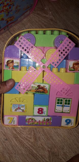 Bộ giỏ lắp ráp khối lâu đài có 47 chi tiết bằng nhựa rất đẹp