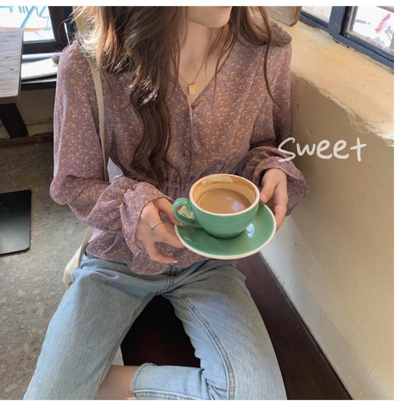 Áo sơ mi voan tím hoa nhí cổ V nhẹ nhàng phong cách Hàn Quốc | BigBuy360 - bigbuy360.vn