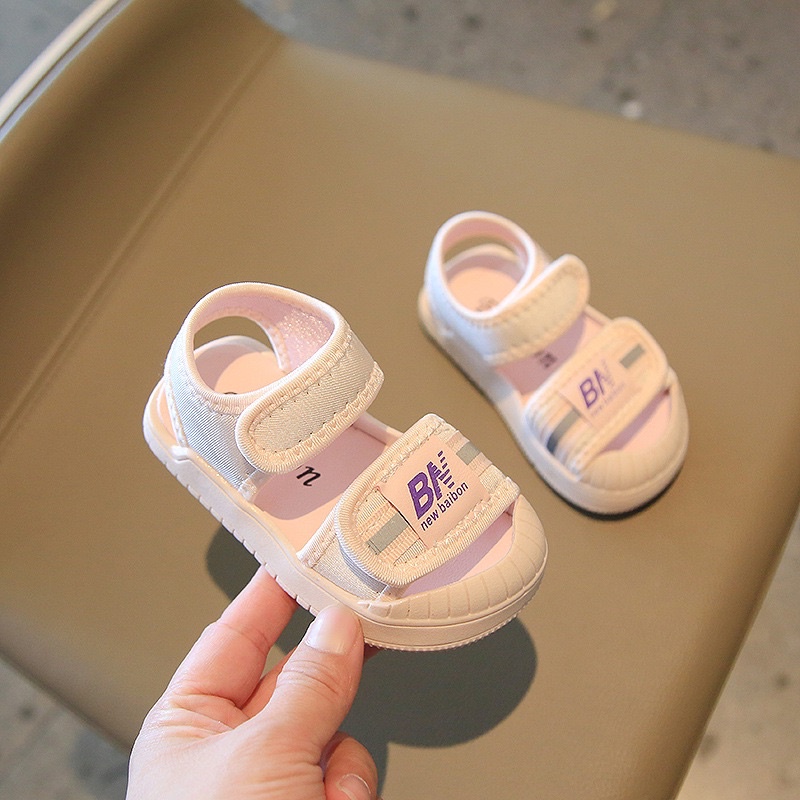 Dép sandal cho bé trai bé gái 2022 - quai hậu ôm chân siêu nhẹ và êm đế chống trơn trượt - kiểu dáng Hàn Quốc siêu cưng