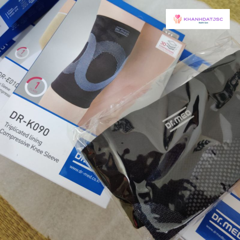 Bao gối với lớp lót nén gấp ba lần Dr.MED DR-K090