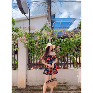 Đầm hoa trễ vai