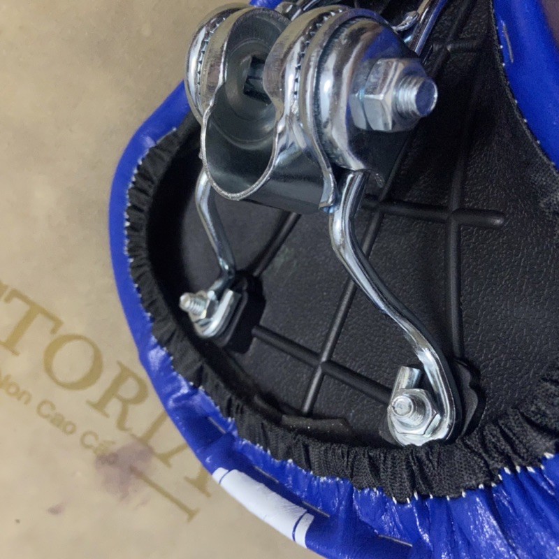 Yên xe đạp trẻ em HIPHOP đủ màu