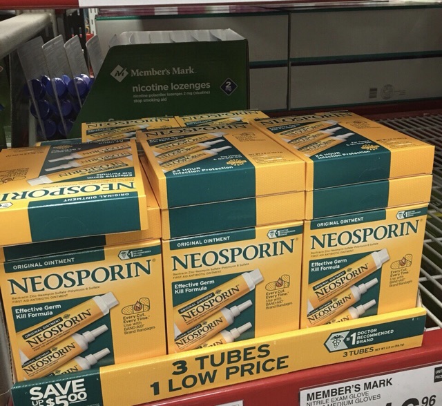 Thuốc mỡ Neosporin 100%usa Bao gồm 3 tuyp :1 tuýp 28,3g+ 2 tuýp 14,2g