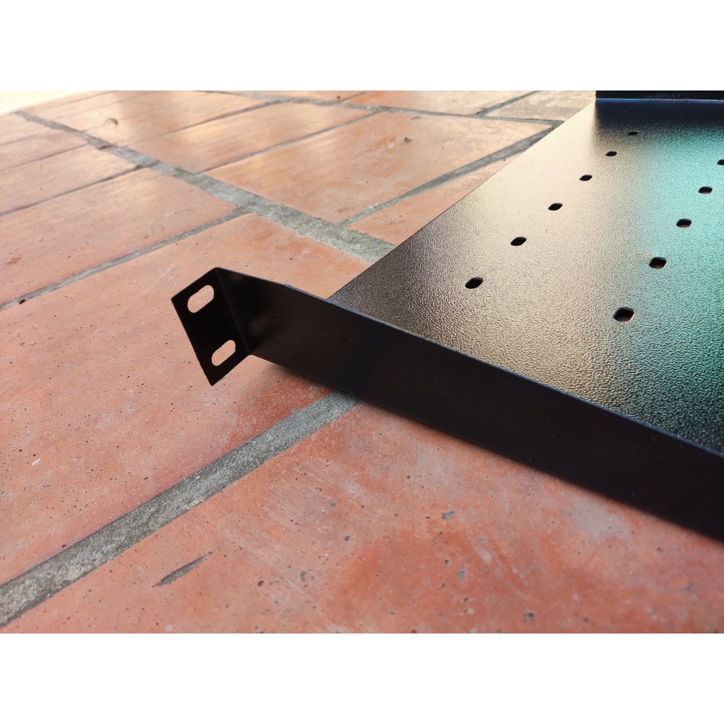 Khay cố định 2 tai dùng cho tủ rack D500 va D600
