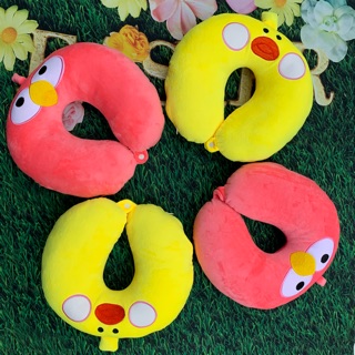 Gối kê cổ thêu  hoạt hình có nút cài và dây treo