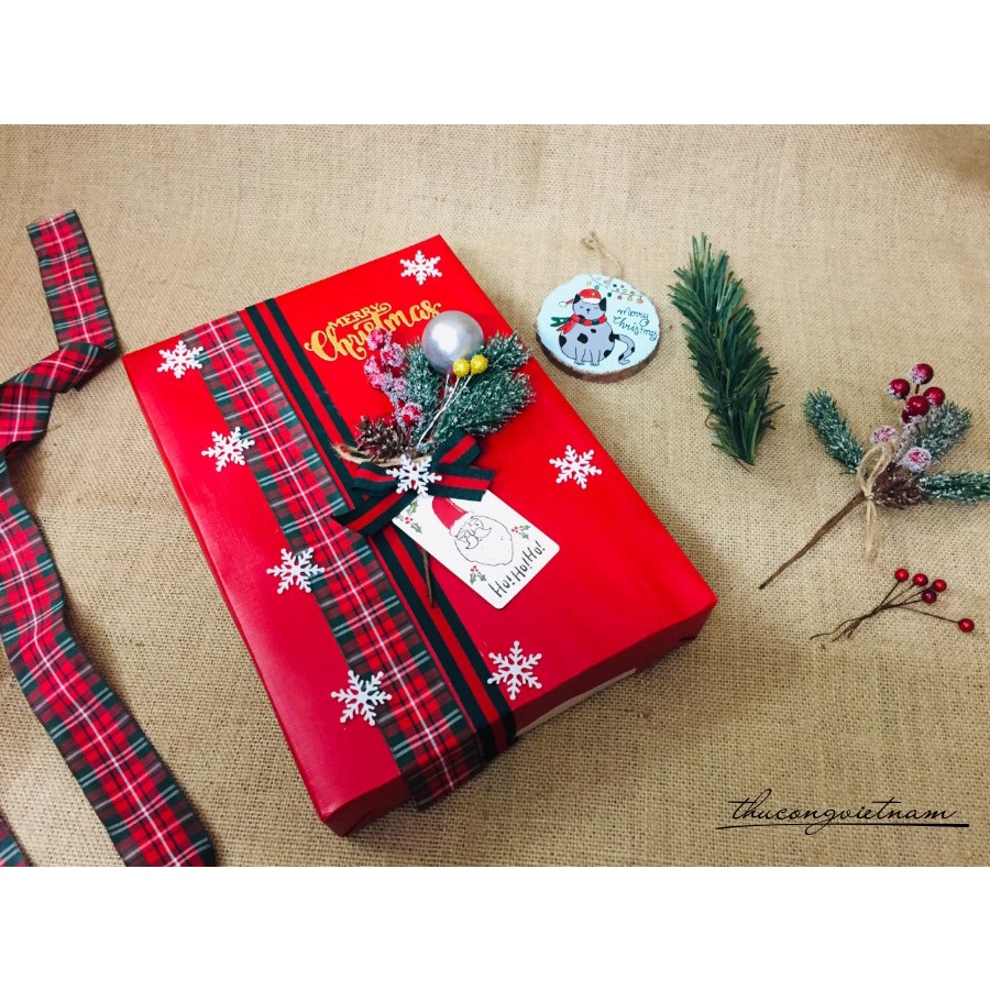 Hộp Quà To Gói Sẵn Phong Cách Giáng Sinh