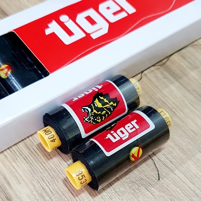 Hộp Gồm 10 Cuộn Chỉ Màu Trắng May Căn Bản Sợi 40/2 Loại Cuộn Dài Cỡ 400m Hàng Chất Lượng Đỉnh