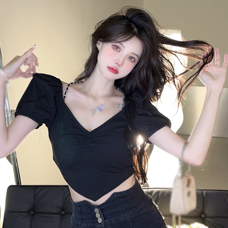 Áo Thun Ôm Cổ Chữ V Hở Lưng Phối Dây Xích Trẻ Trung Quyến Rũ Cho Nữ