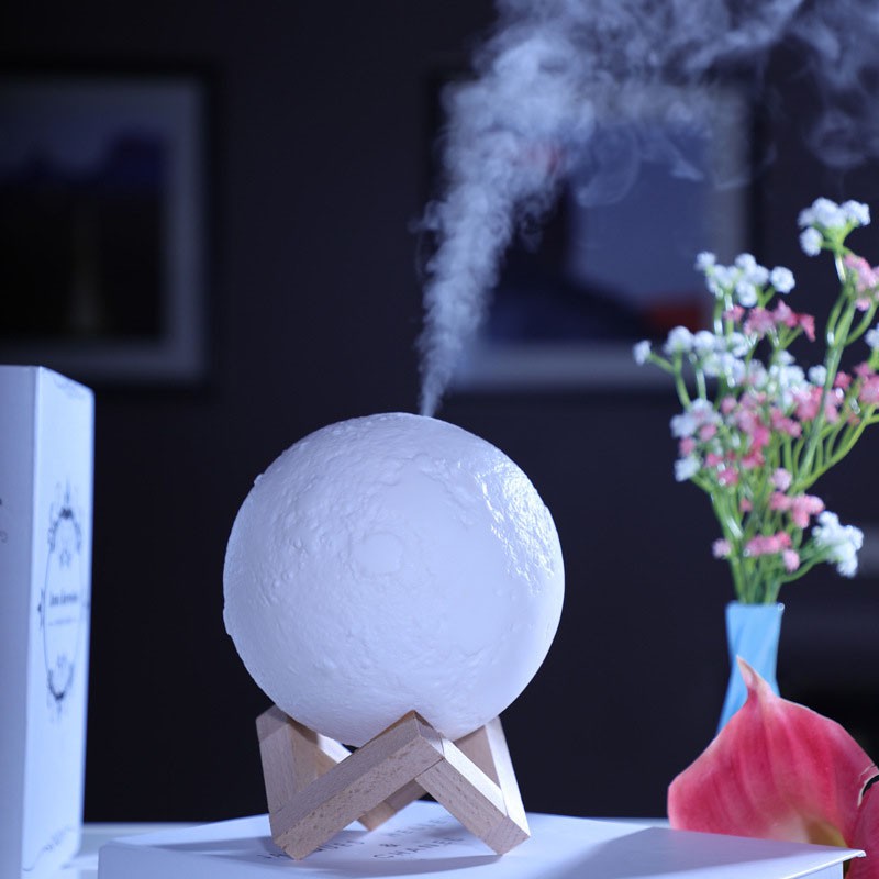 Đèn ngủ mặt trăng 3D đa chức năng đế gỗ kích thước 13 cm