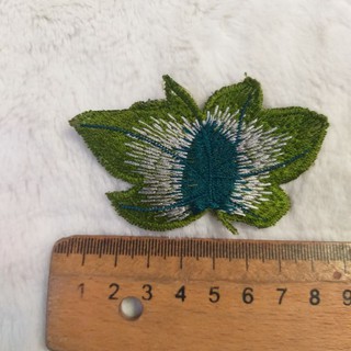 Lá  thêu chỉ bóng trang trí (1 set /10 lá /10k)