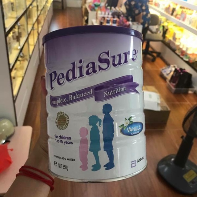 Sữa Pediasure nắp tím 