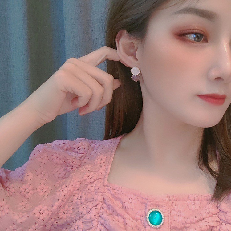 Bông tai thời trang nữ style Hàn dễ thương - HT279
